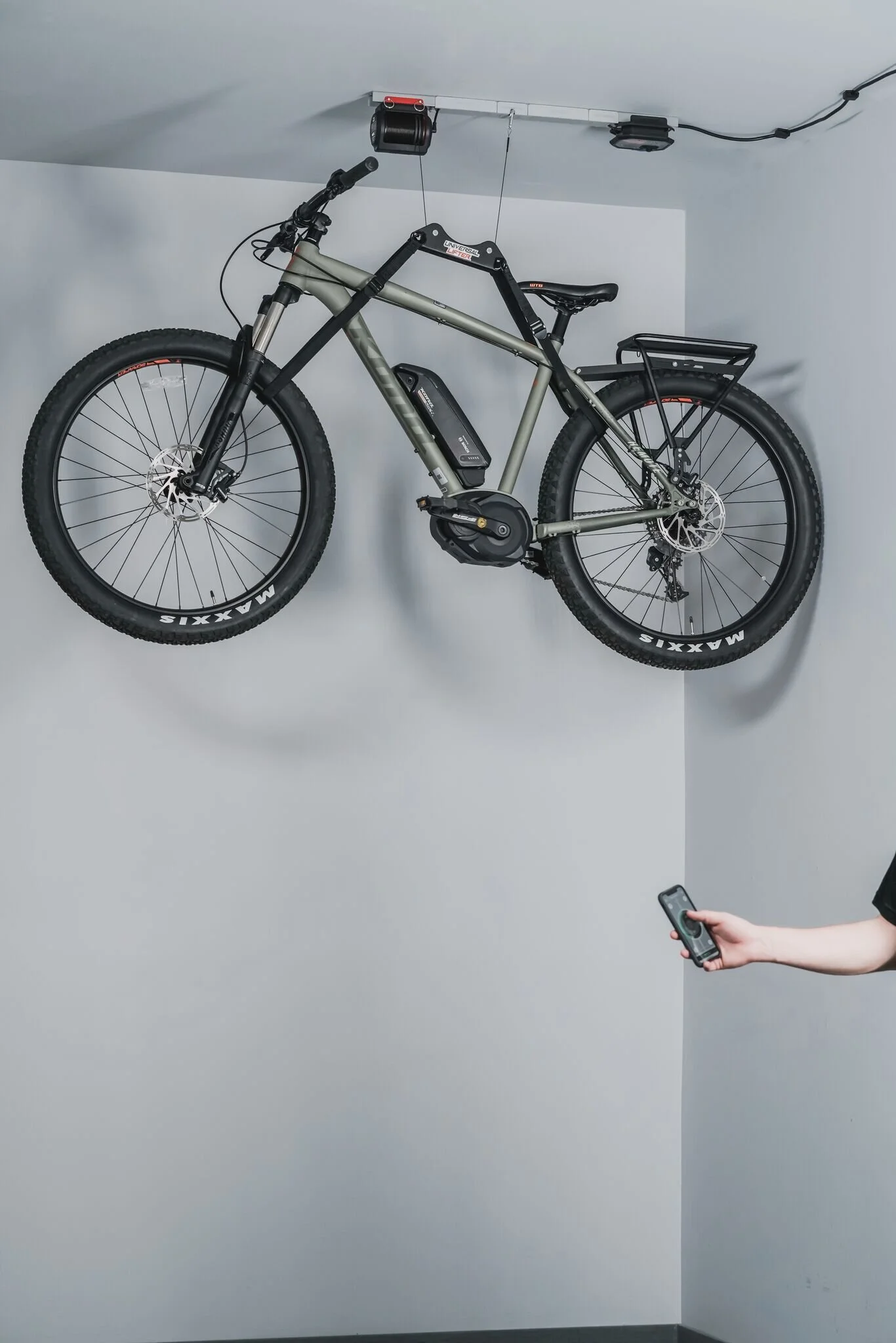 garage smart multi bike lifter
