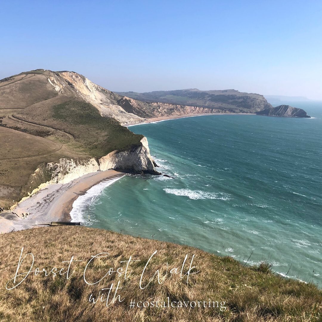 I have just been taking a few days out. I spent a lovely weekend &ldquo;Coastal Cavorting&rdquo; in Dorset with @polhendy and @la_caminante_de_luna .  We walked from Lulworth Cove to Kimmeridge in bright sunshine it has breathtakingly beautiful all t