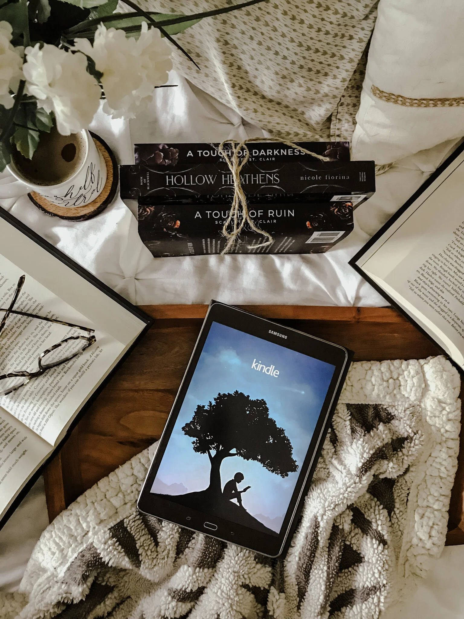 50 Highly Anticipated Fantasy + Romance Books of 2022 — Leah's Little Pleasures