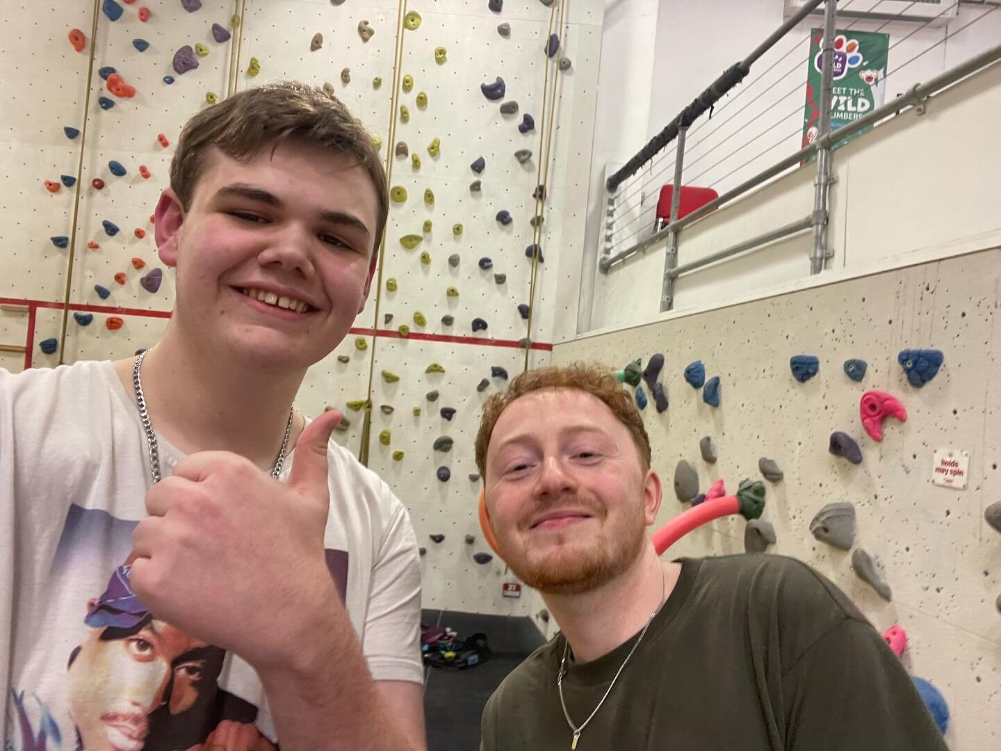 Tom and Charlie here taking photos of the session. Swipe to see the climbers if you even care about them, otherwise just stick the first pic for the best dynamic due since scooby and shaggy