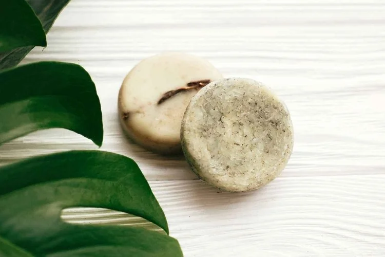 How Do You Use A Solid Shampoo Bar?
