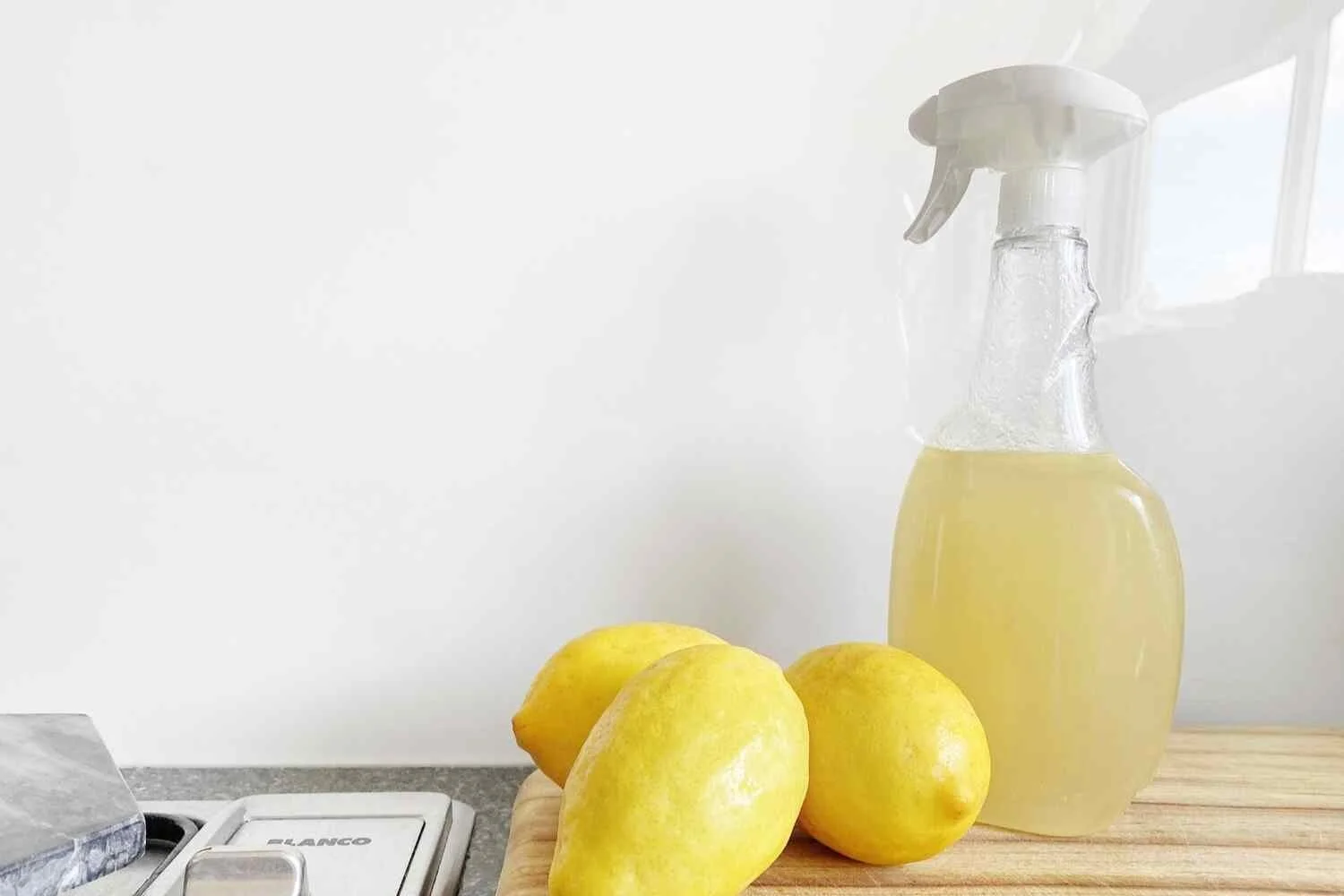 A List of Chemicals I Try to Avoid in Cleaning Products
