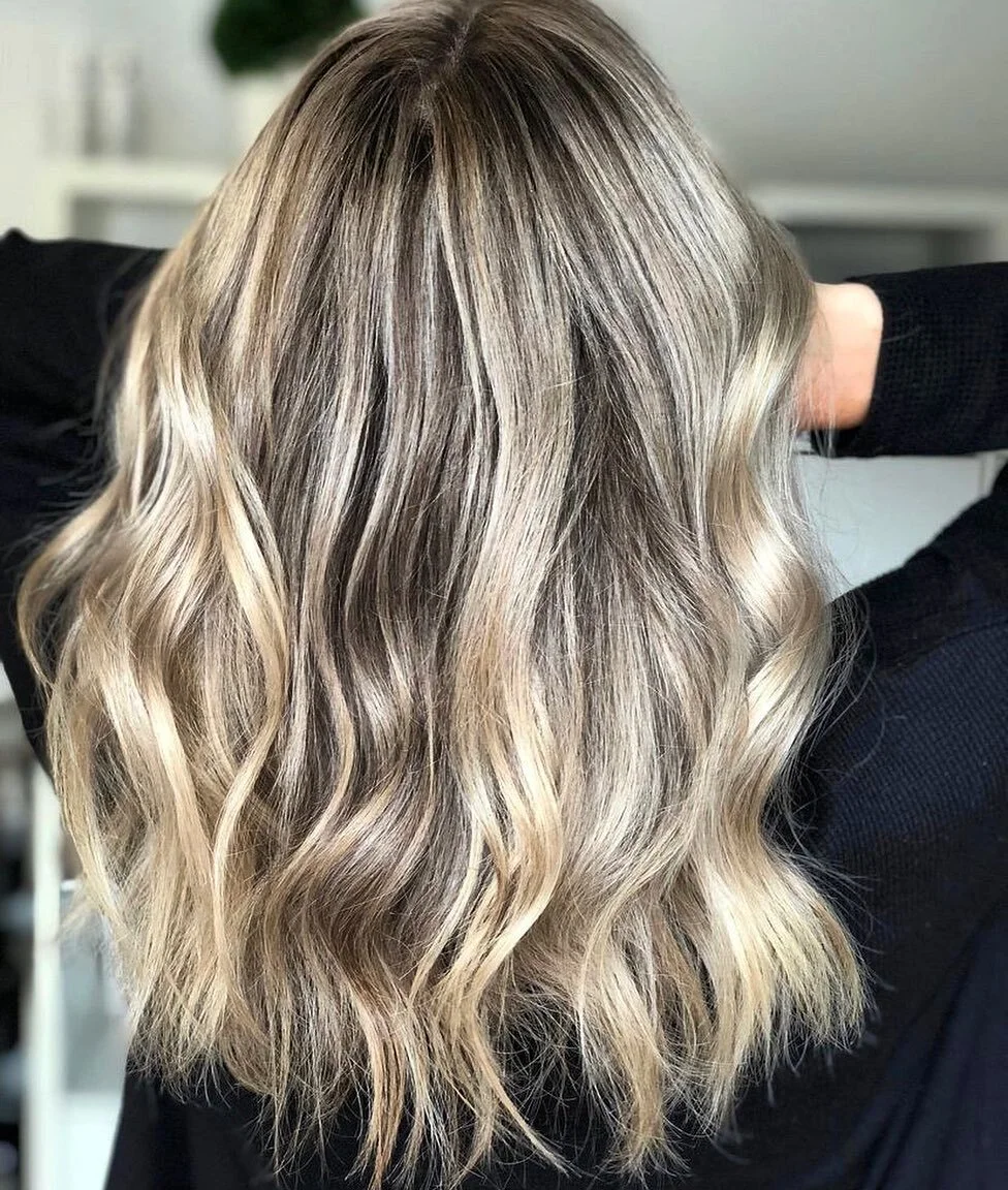 C R E M E 

@kelly_peters1234