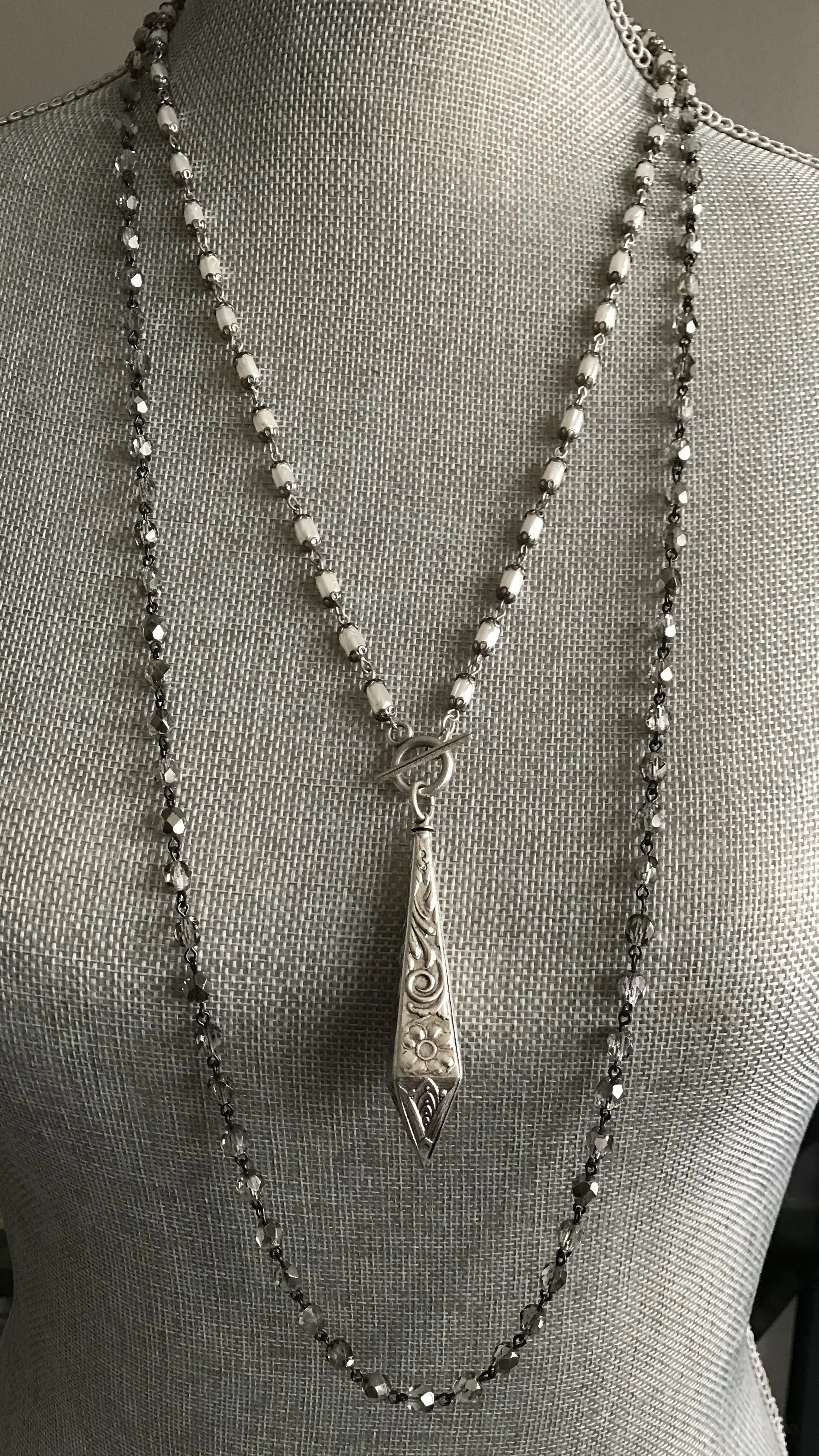Floral spike pendant