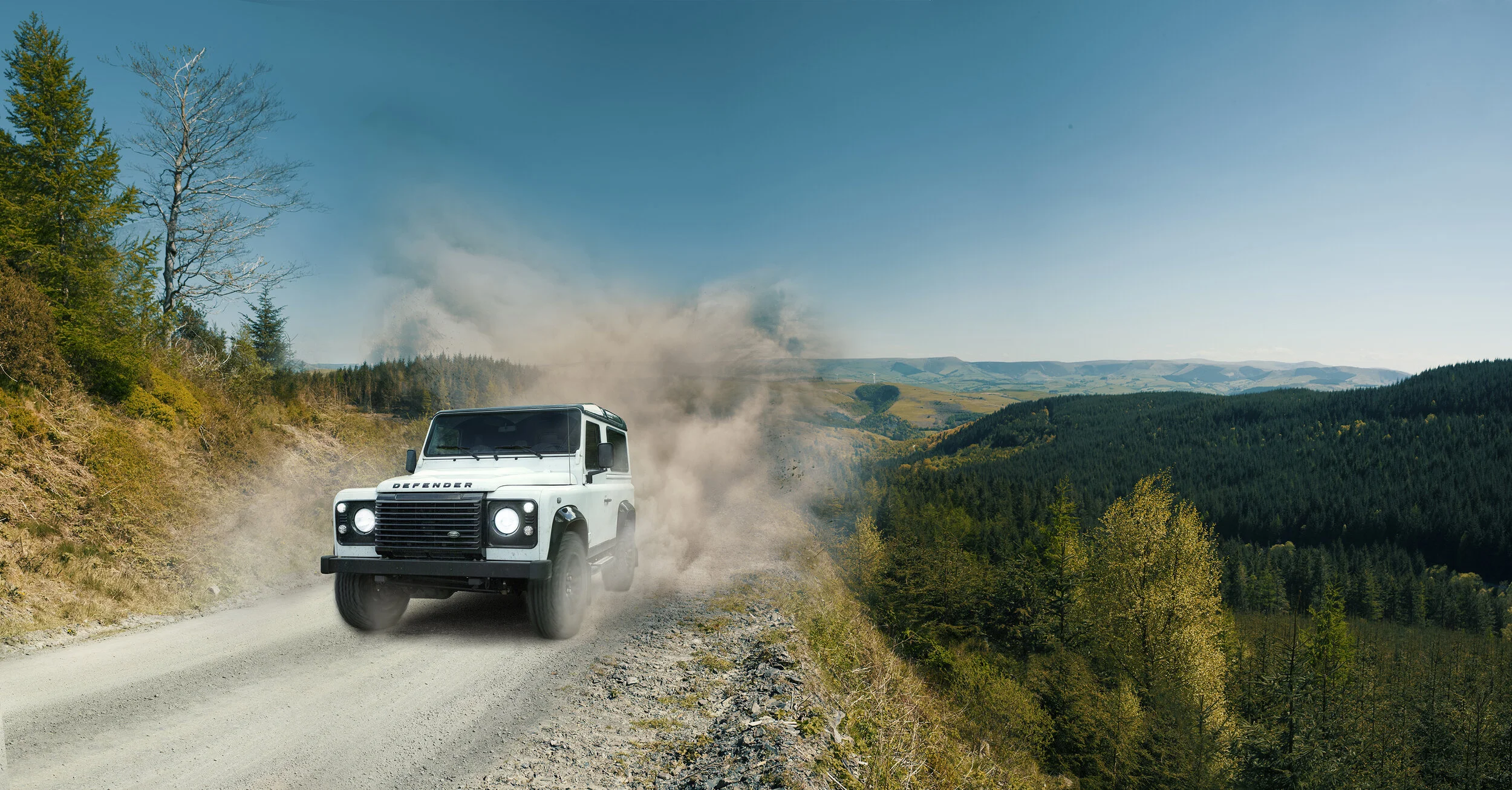3. Defender 90.jpg