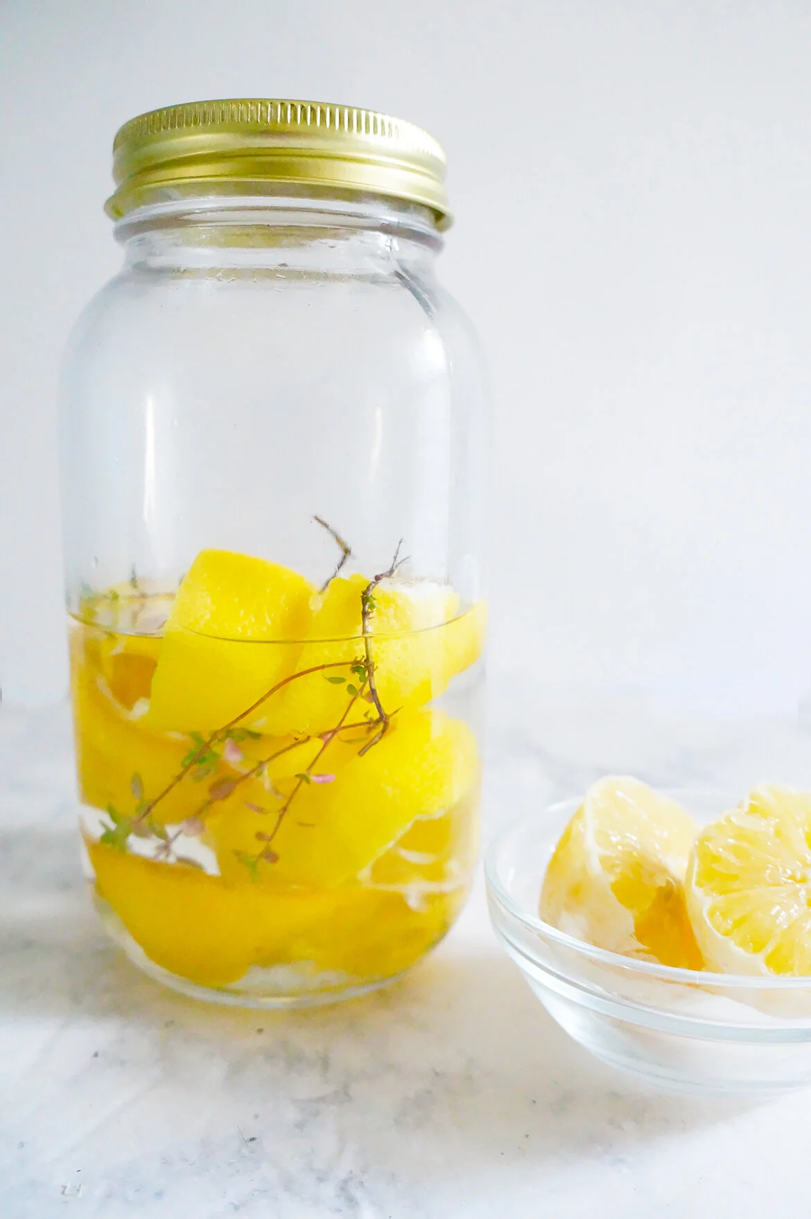 In Search of Our Garden Memphis Wellness Blogger shares a lemon and thyme household cleaner