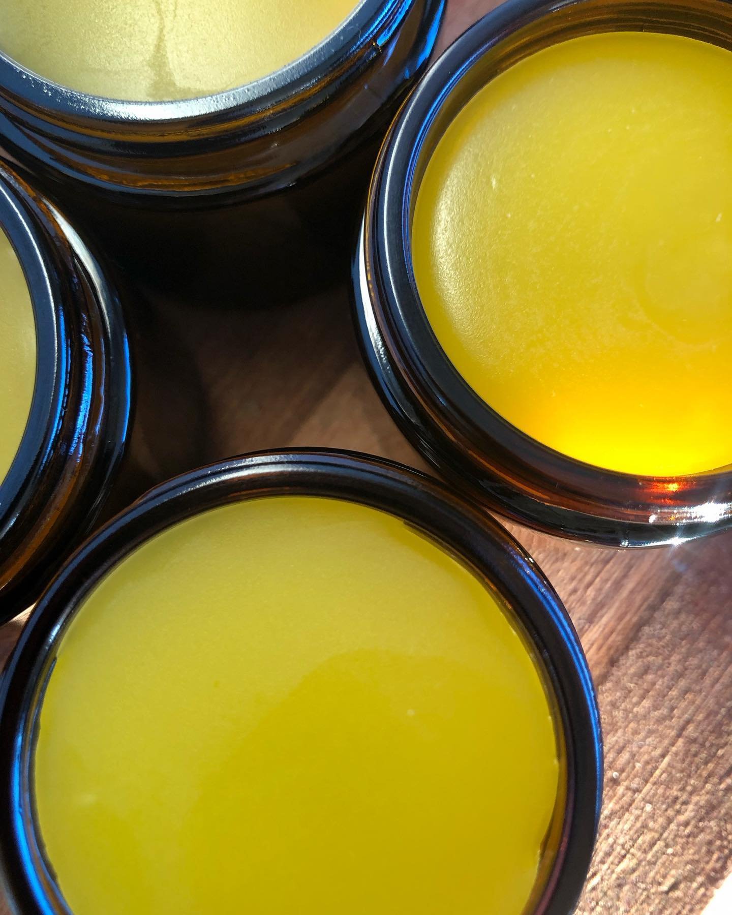 FLORAL BALM is quickly becoming one of our best sellers🌼 

A golden pot of goodness that I created in recognition to providing my clients with exceptional skin therapy and skincare. 

A multi-functional, all-in-one balm that is infused with omega ri