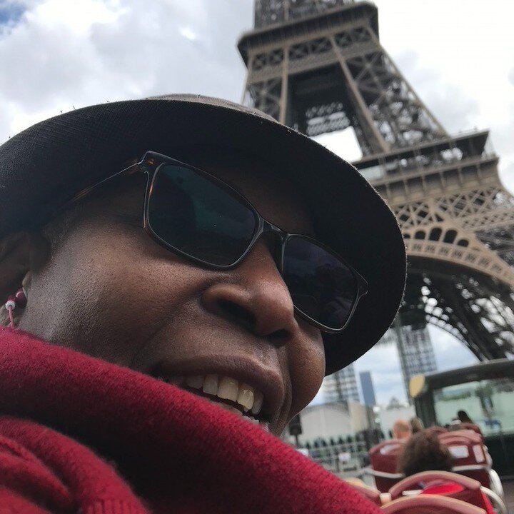 Sightseeing Paris with my brother from #thebigbus - La Tour Eiffel, which re-opens for visitors on July 16, 2021.
#paris #summerinparis🇫🇷 #eiffeltower🗼