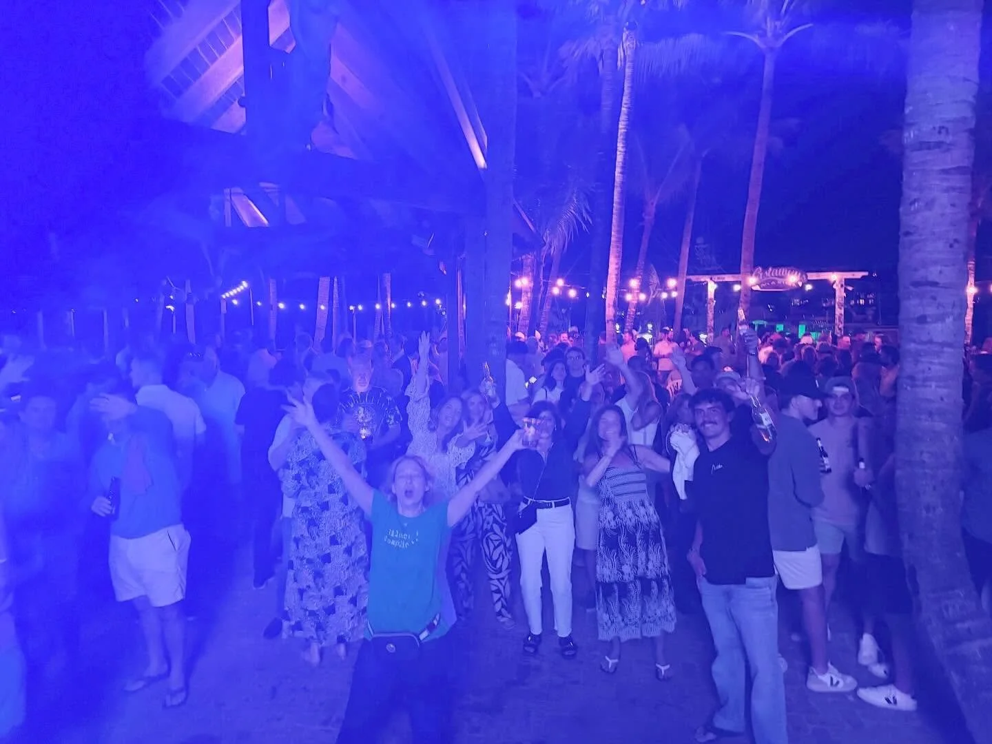 We had so much fun at @squaregroupertikibar last night! Thanks Jupiter! 
#sleepindogz #squaregrouperjupiter #floridabands #livemusic #supportlocal