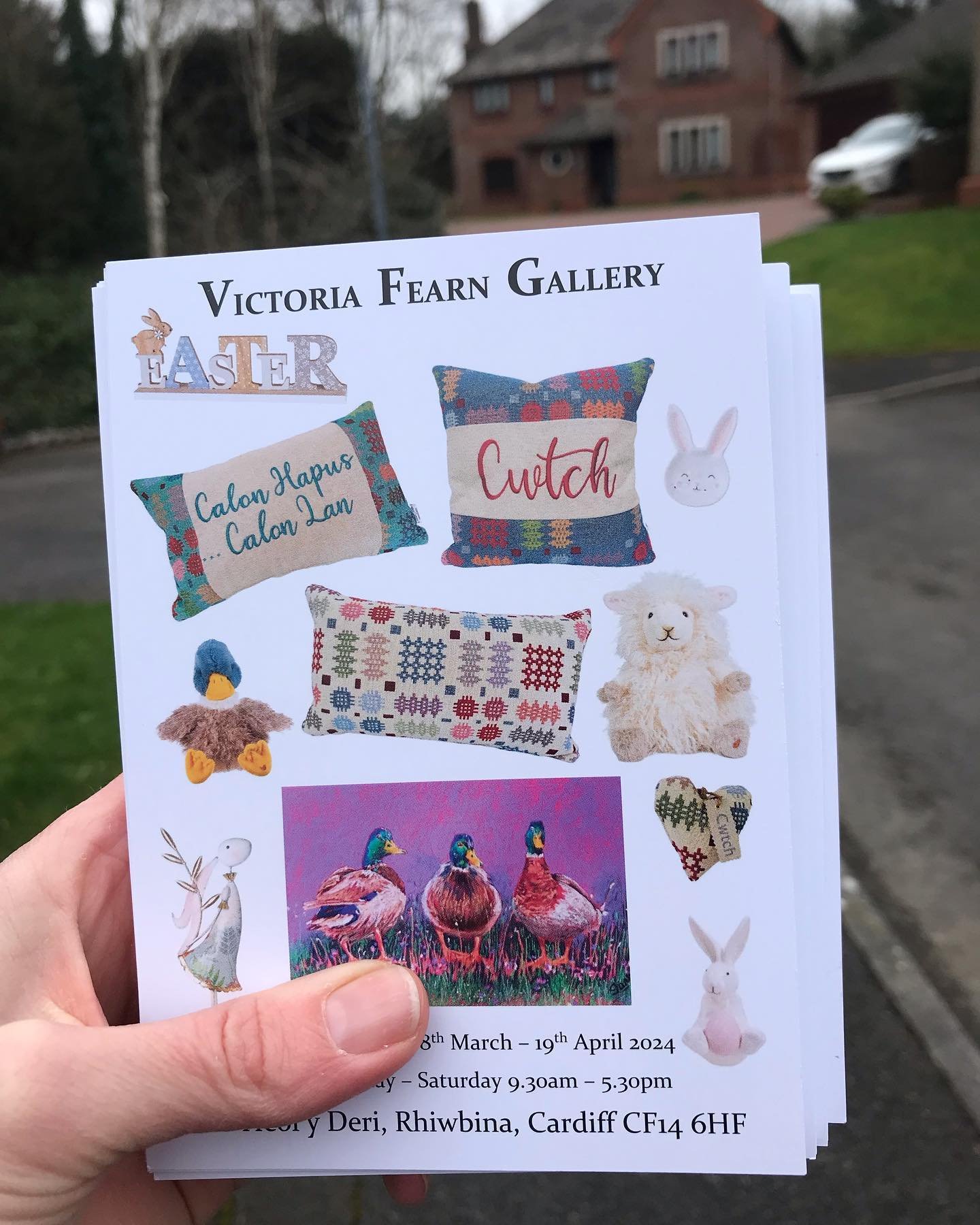 Glad I made the most of a dry morning yesterday to deliver some invites.  Have you had one through your door?  Come along to the gallery for some retail therapy!