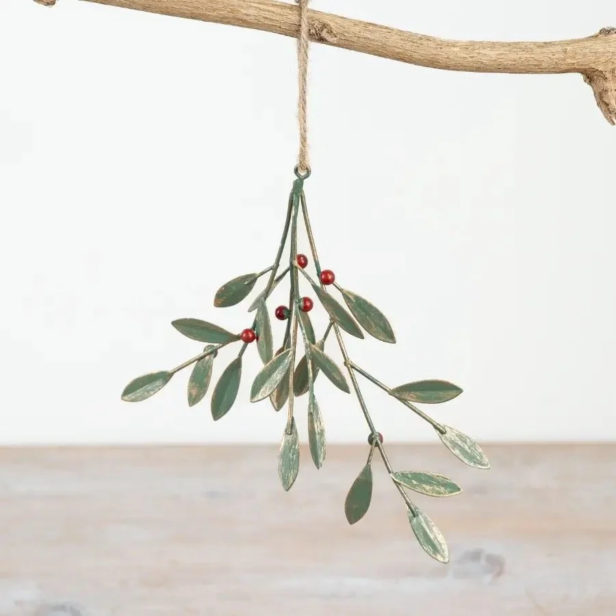 Hanging - Metal red berry 3d bunch