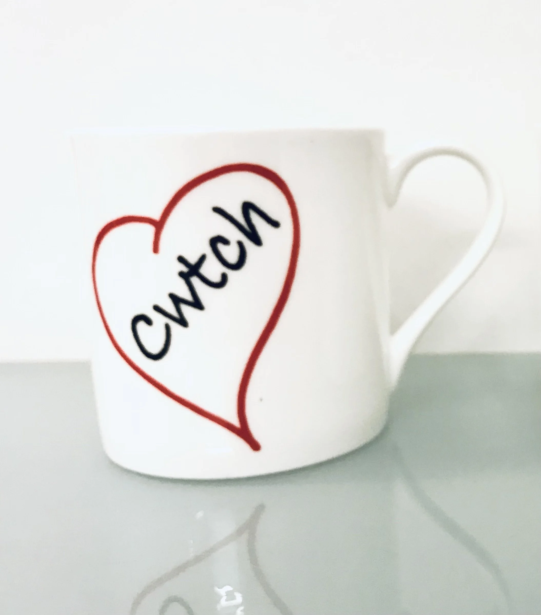 Mug - Cwtch with heart