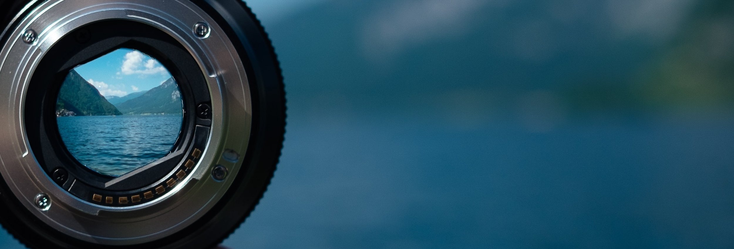 lens-1209823.jpg