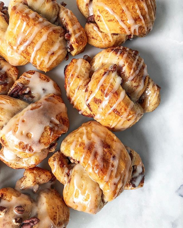 Happy Father&rsquo;s Day to all the strong, awesome Dad&rsquo;s (and Dad&rsquo;s to be) out there - you are so loved and appreciated! Cheers to a day filled with all your favorite treats!

When it comes to my dad, donuts are always a good idea. 😍

#