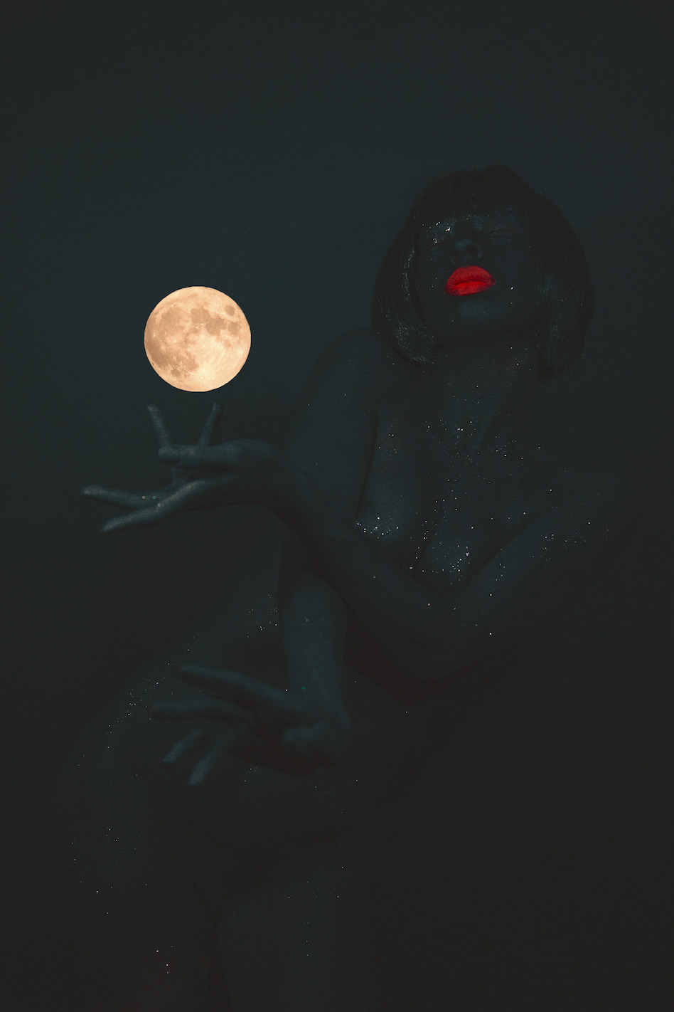  Kia LaBeija  Kia LaBeija Featuring The Moon , 2018 pigment print on Hahnremühle bartya rag paper 45 x 28 in (114.3 x 71.1 cm) 