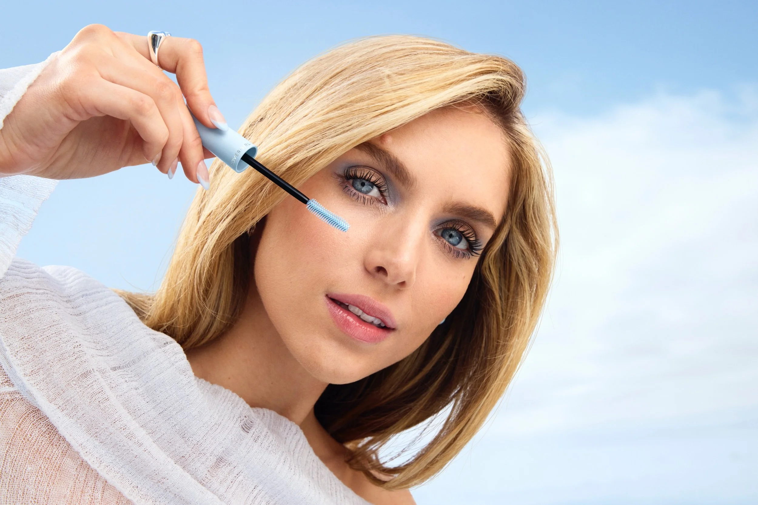 Cover Girl | Lash Blast Supercloud