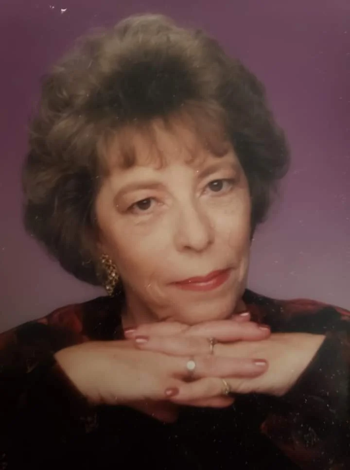 Elaine Gaynelle Pennell