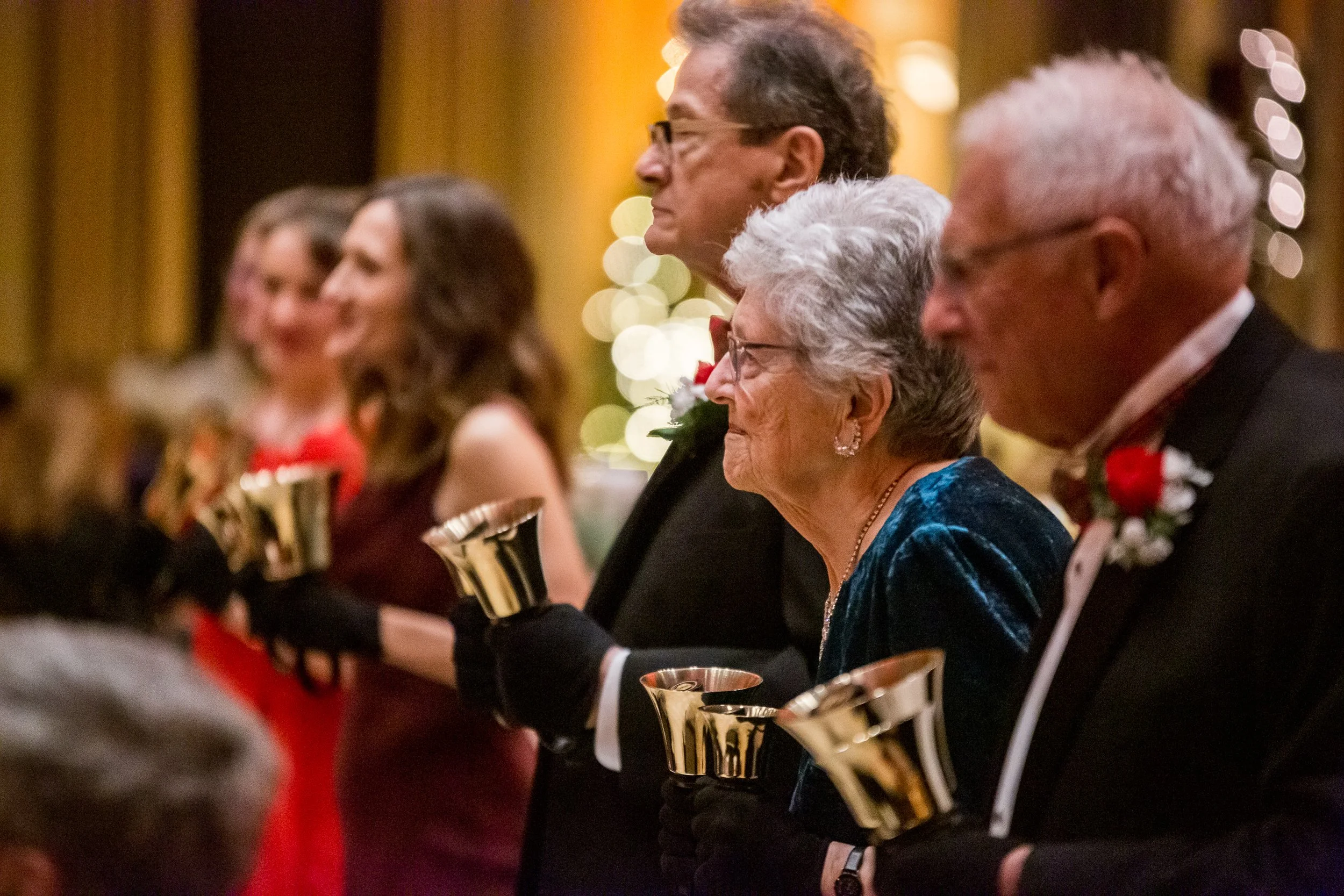 3 CAROUSEL 9 KellyandClare221201_Philharmonic_Chorus_of_Madison_0597.jpg