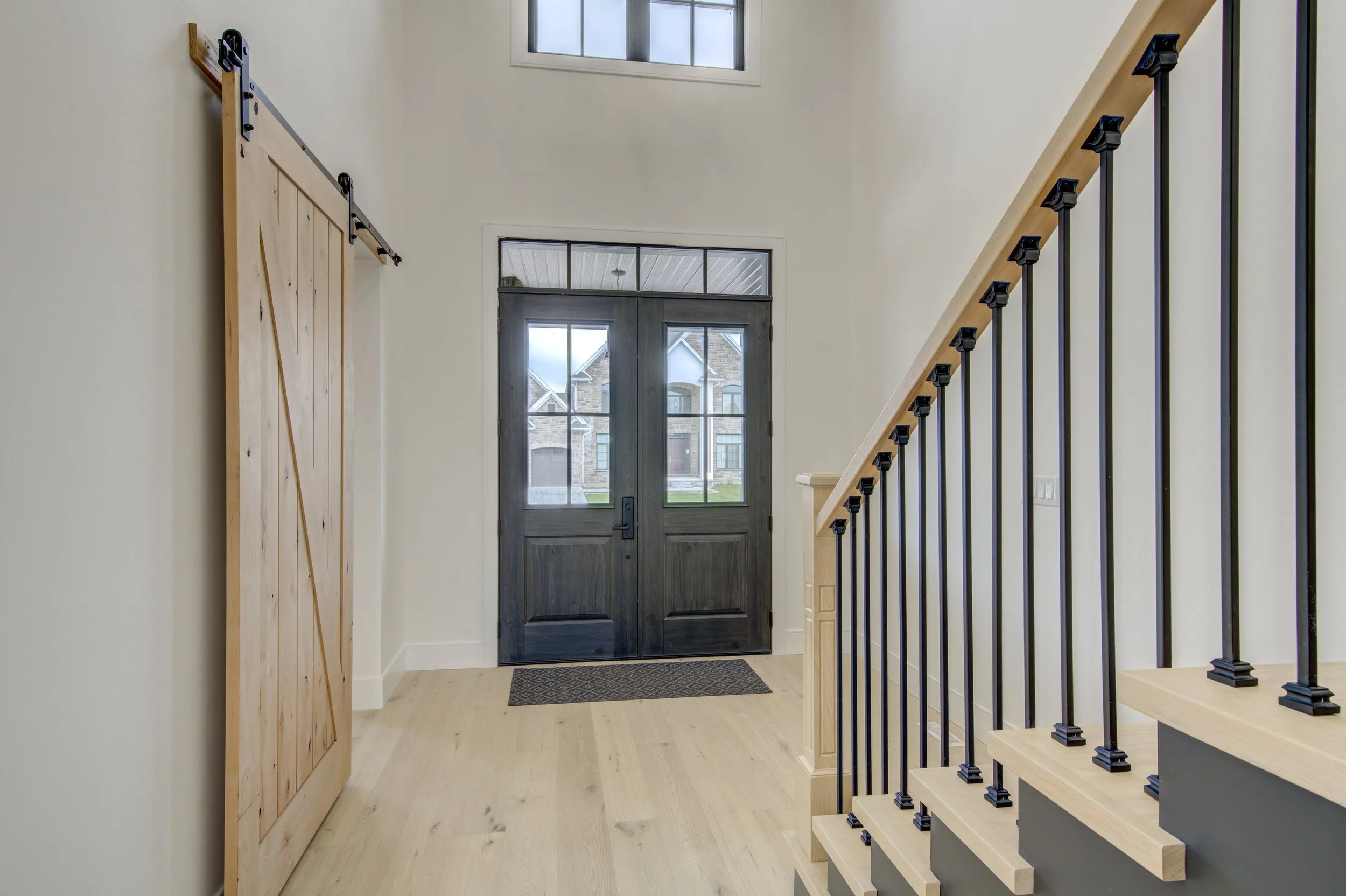 011-8 Edgeview Crescent, Komoka25.jpg