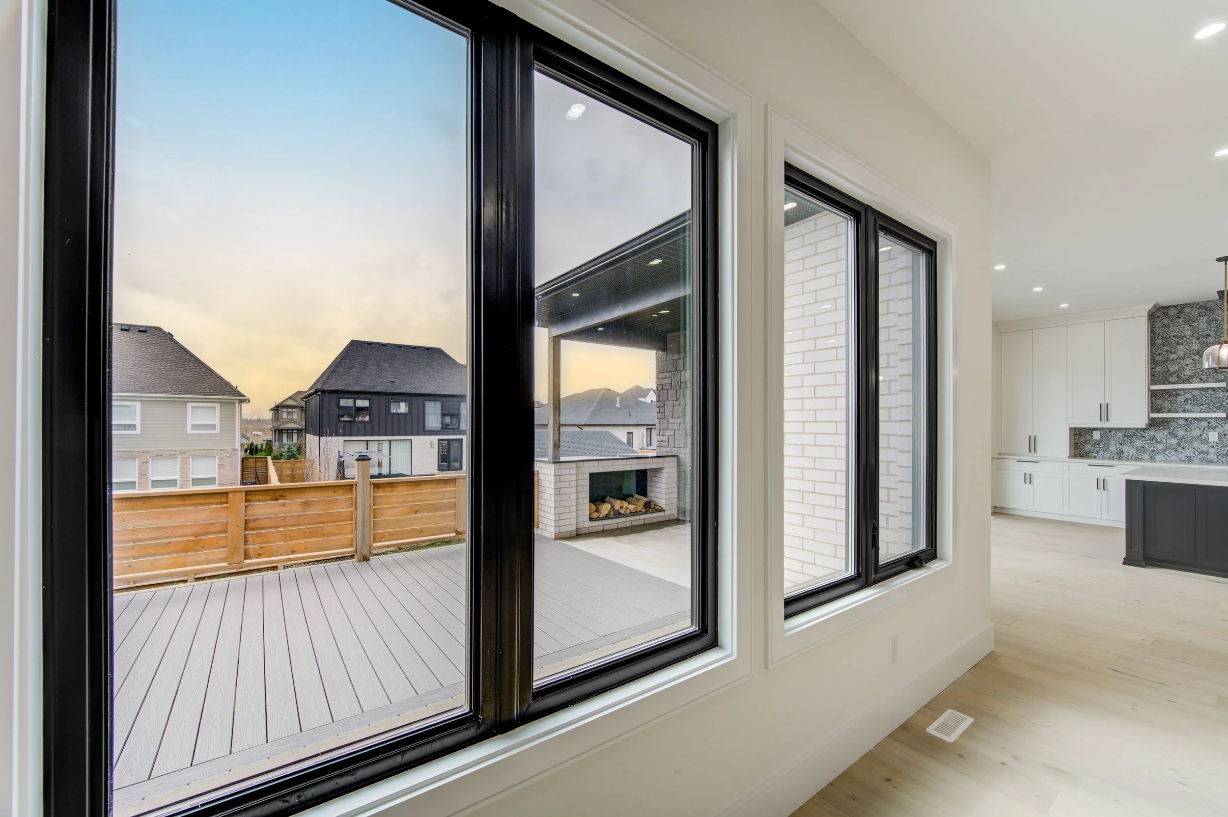 070-8 Edgeview Crescent, Komoka68.jpg