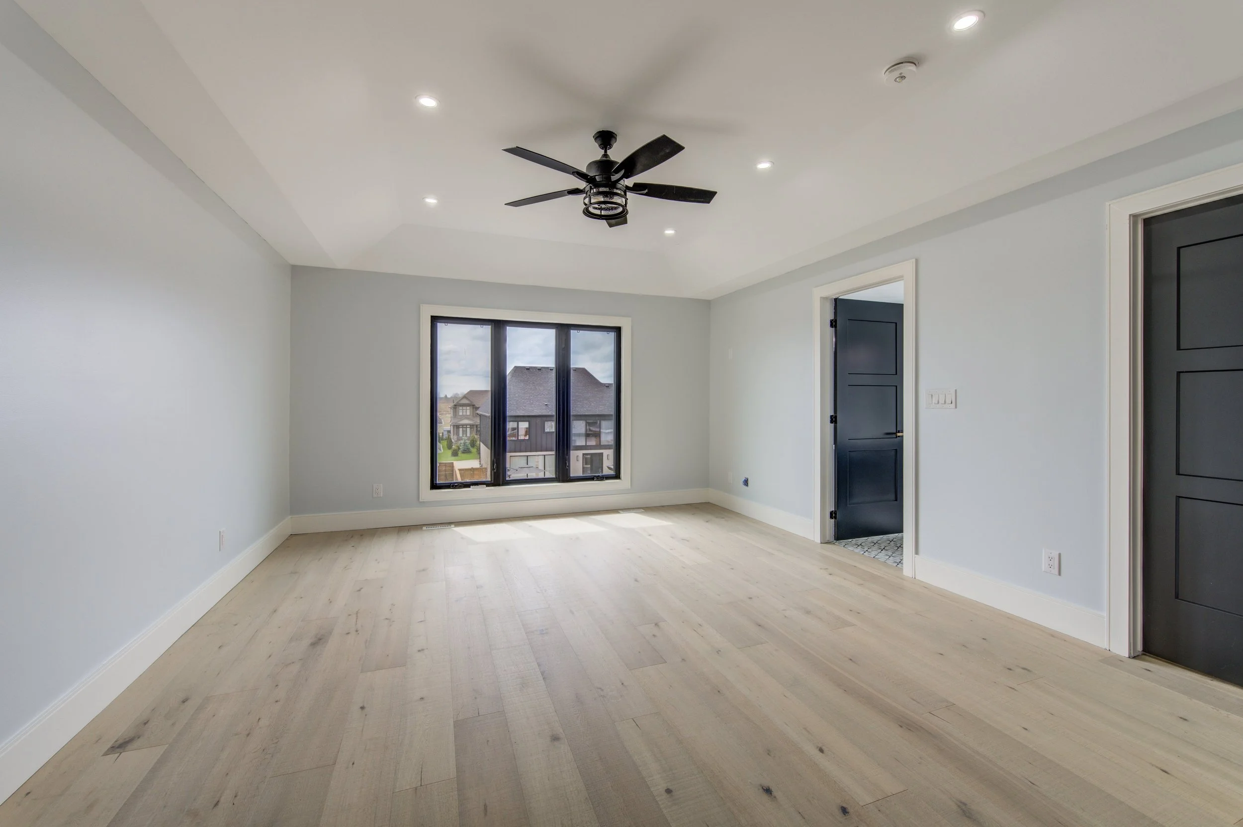 093-8 Edgeview Crescent, Komoka92.jpg