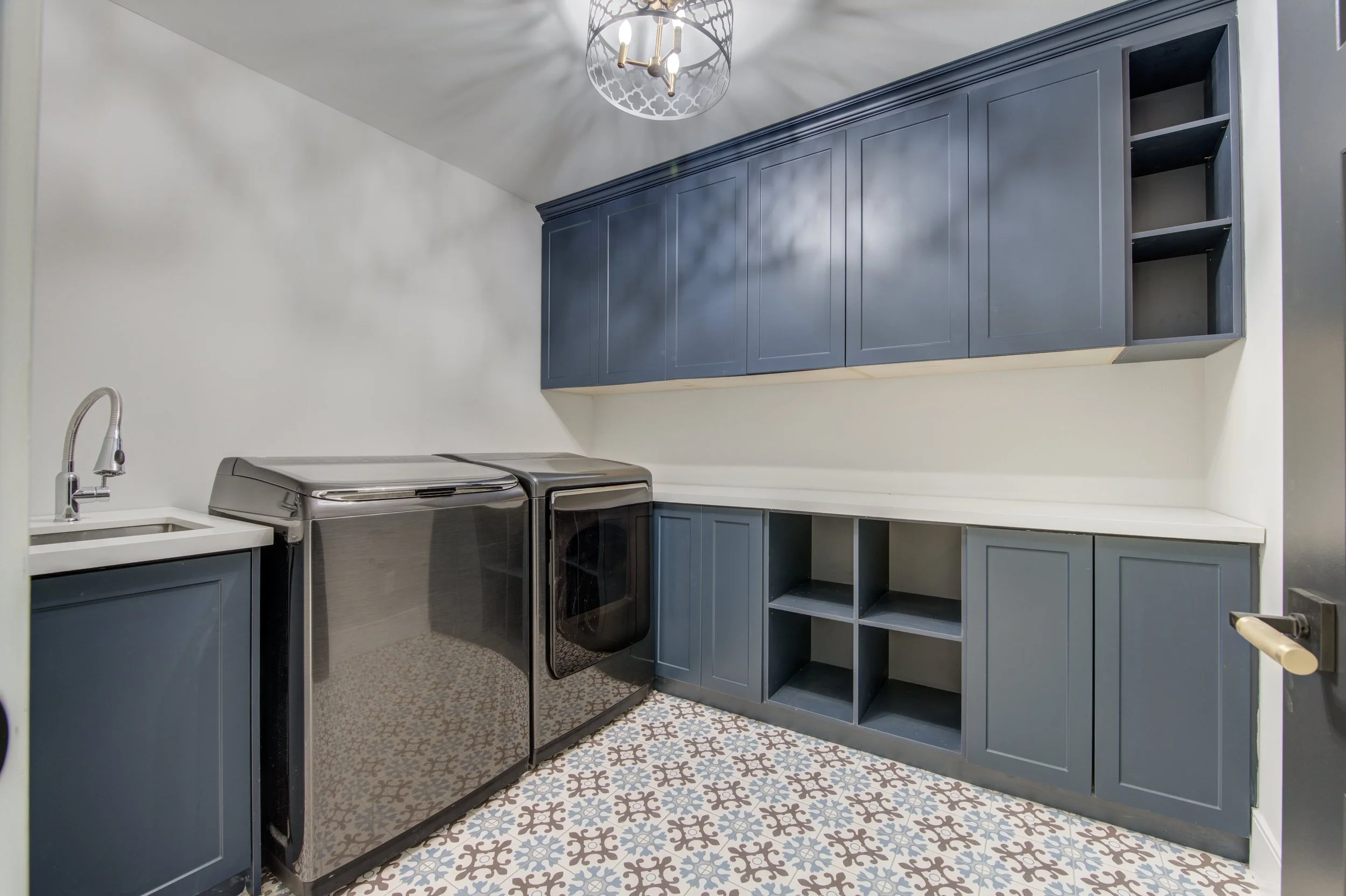 105-8 Edgeview Crescent, Komoka104.jpg