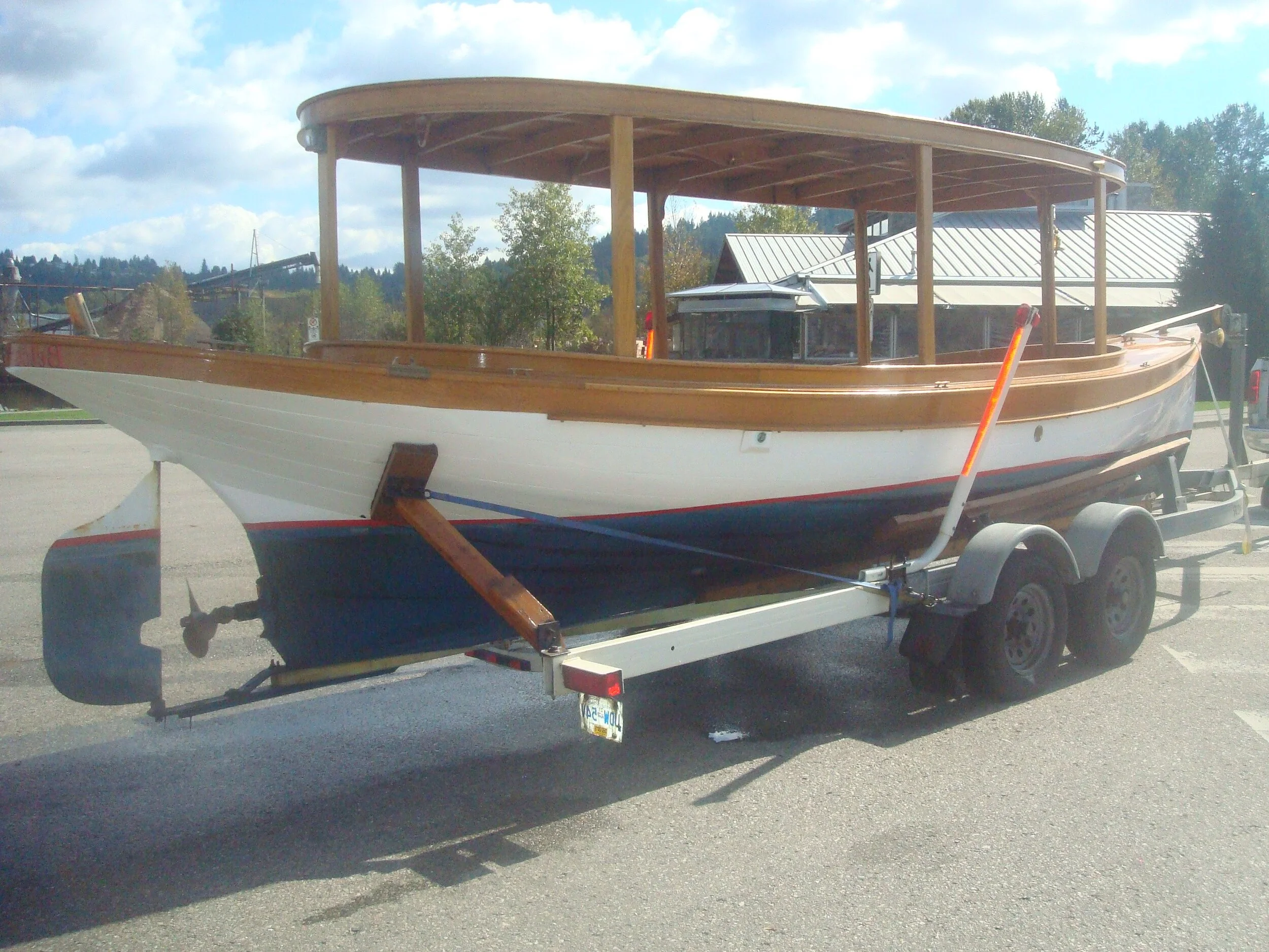 Inlet Belle Stern Profile.jpg