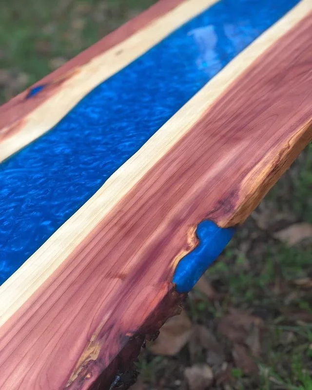 A few close up shots of the recently finished table. It&rsquo;s fun when the wood gives you opportunities to add personality.