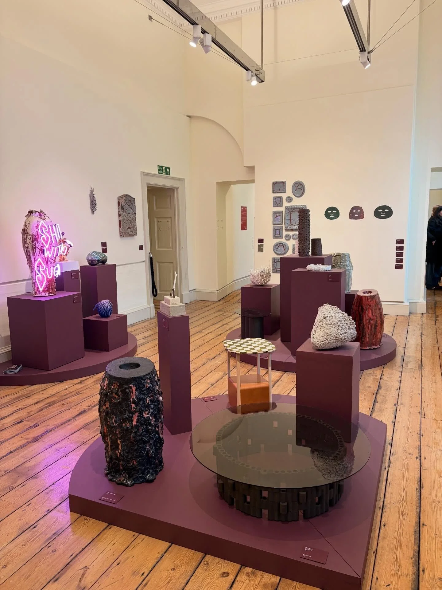 Busy day, first @whitechapelgallery just in time to catch the brilliant 
@joy_gregory_studio 
#candicelin 

Then a return to @collectartfair @somersethouse 
Some of the many outstanding works, huge congratulations all!
@countyhallpottery 
@kimkim_cer