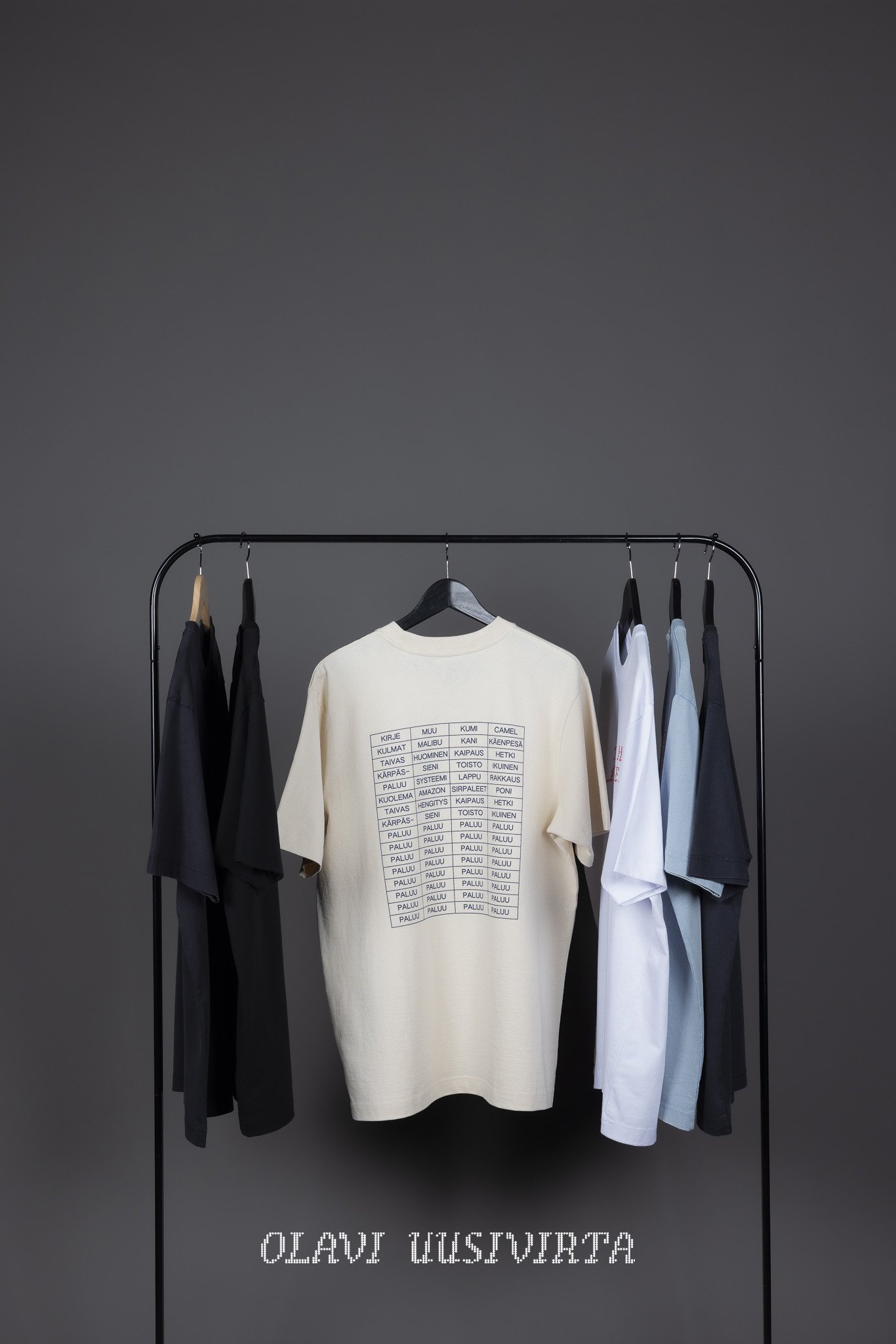 2025 Olavi merch 2048px-4 kopio.jpg