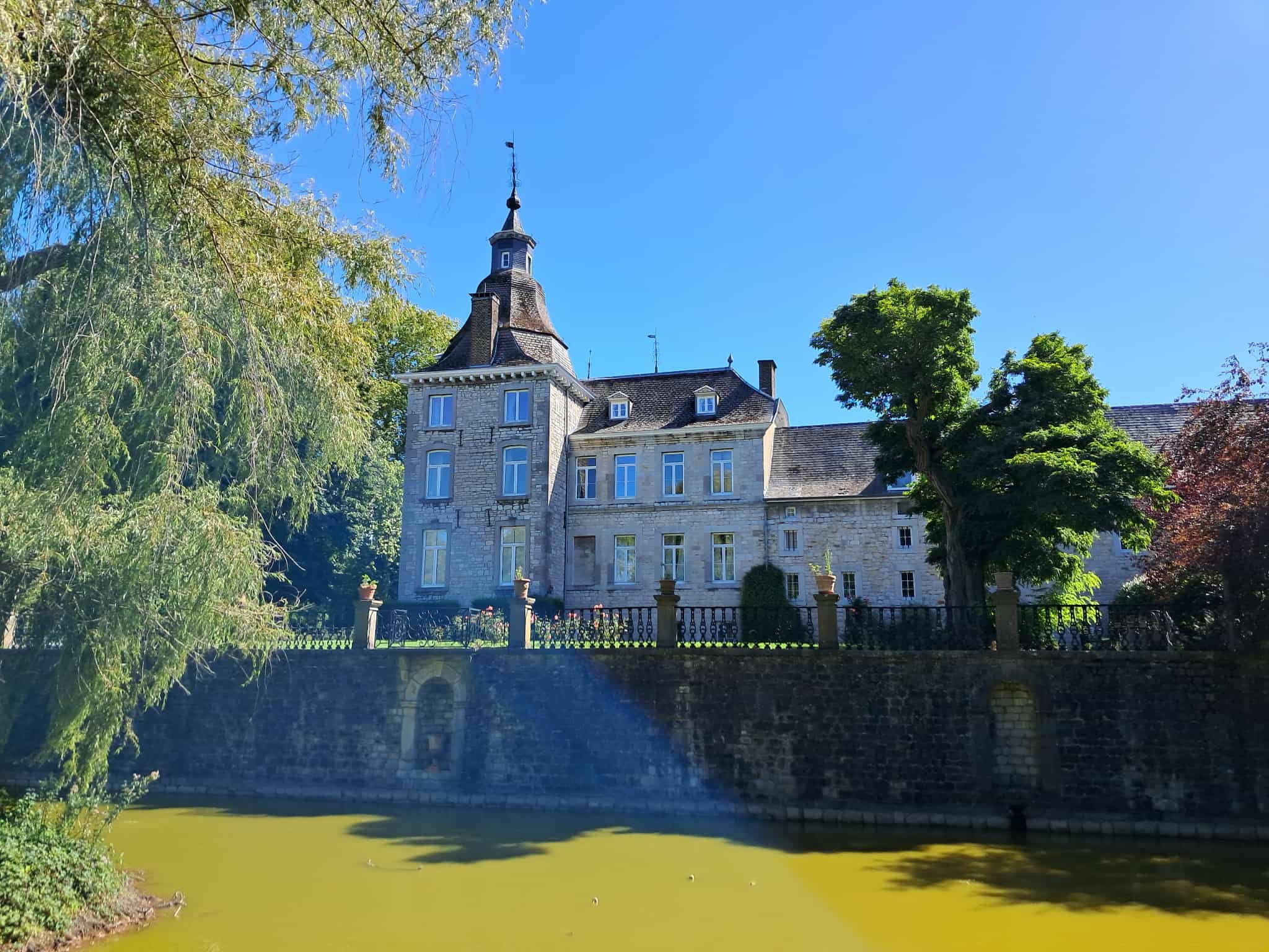 Château d'Avionpuits..jpeg