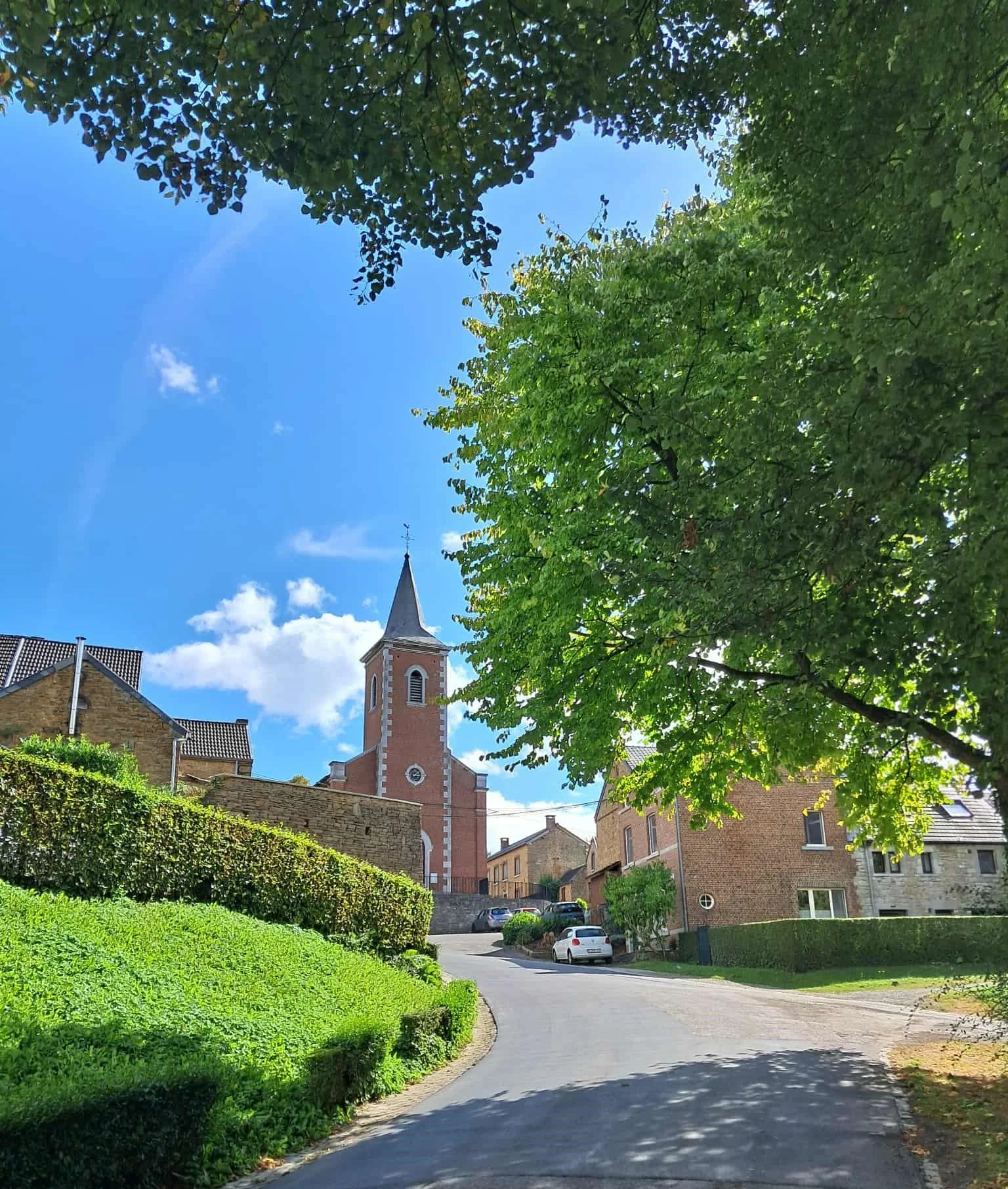 Fontin, son église_.jpeg