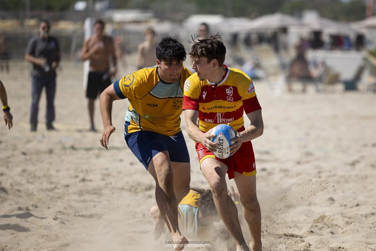 Beach Rugby-64211.jpg