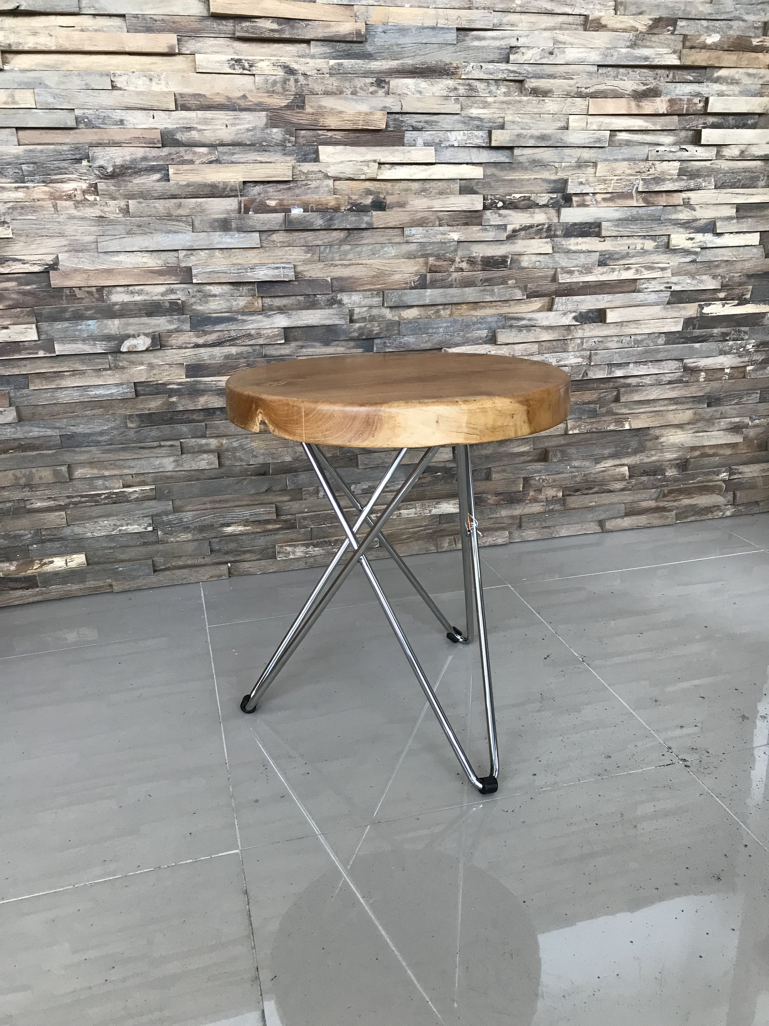 Side Triangle Table 