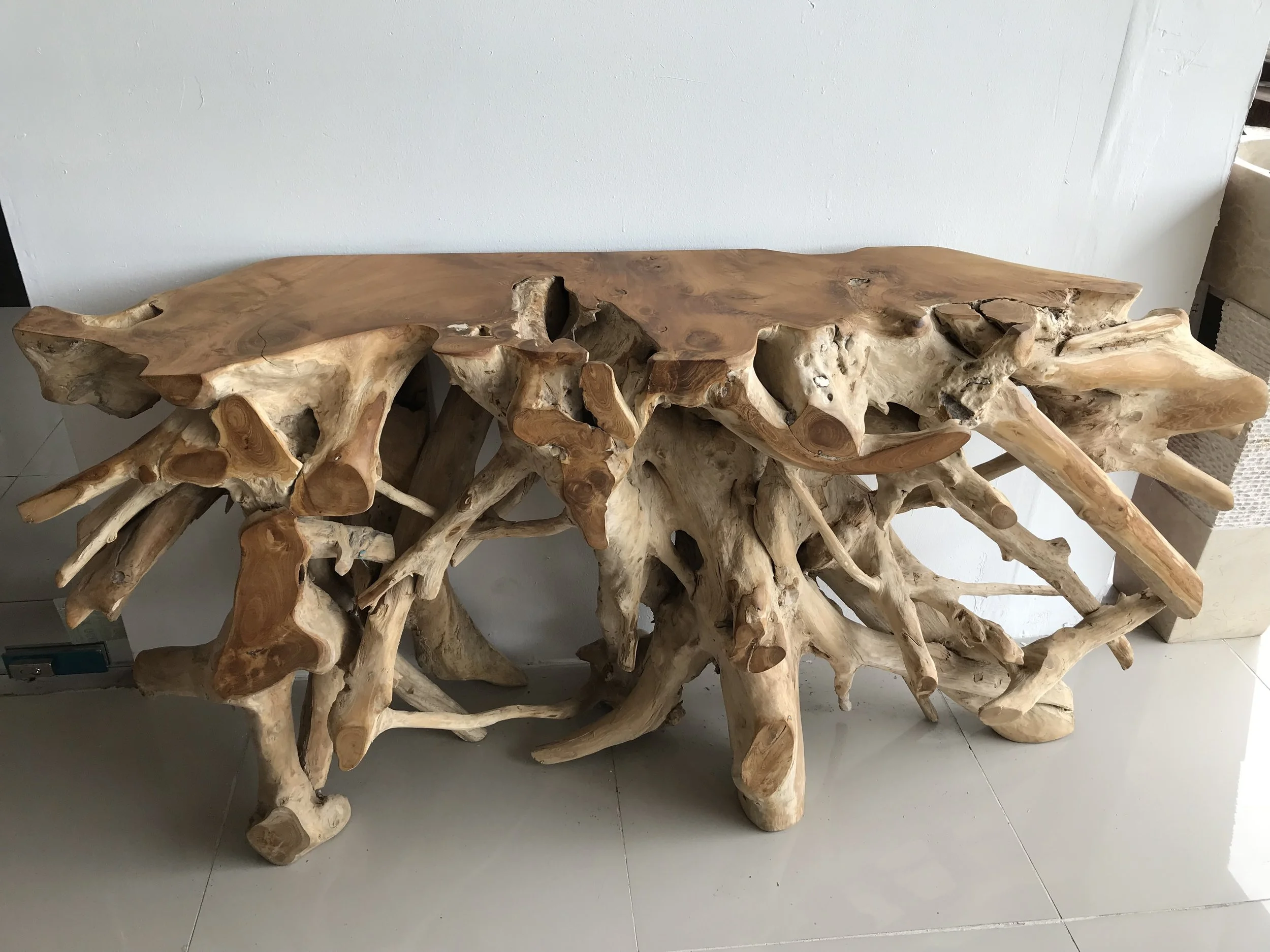 Console roots teak 