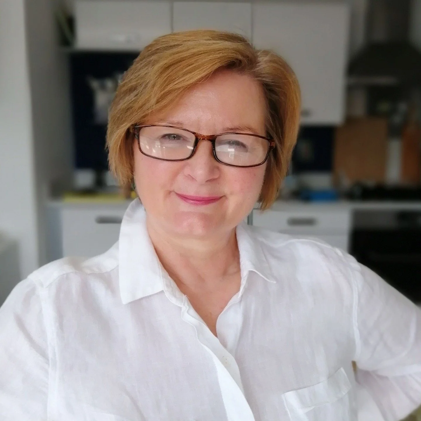 Great guest post today over at our Substack from Susan Karen Burton about the non-fiction that inspires her work as an oral historian.
.
.
Link in bio. Susan's new book The Transplantable Roots of Catharine Huws Nagashima is out now from @parthian_bo