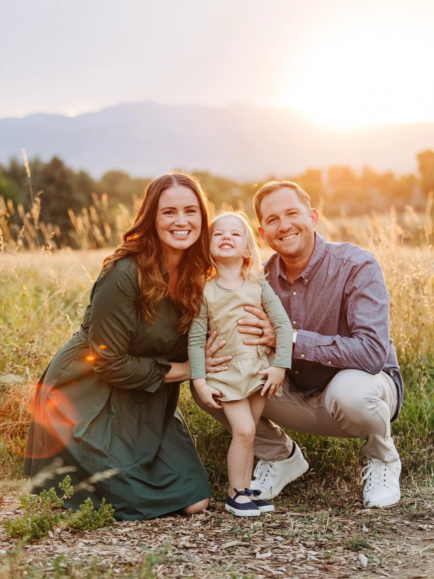 Fall is right around the corner!! Send me an email if you are interested in photos before the end of the year! Can&rsquo;t wait to photograph so many lovely families 🥰