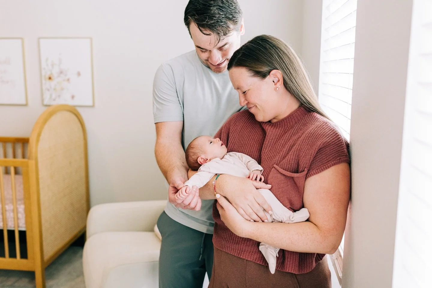 Whoops forgot about Instagram for a minute 😂 But still doing what I love and capturing the sweetest families and couples!!!