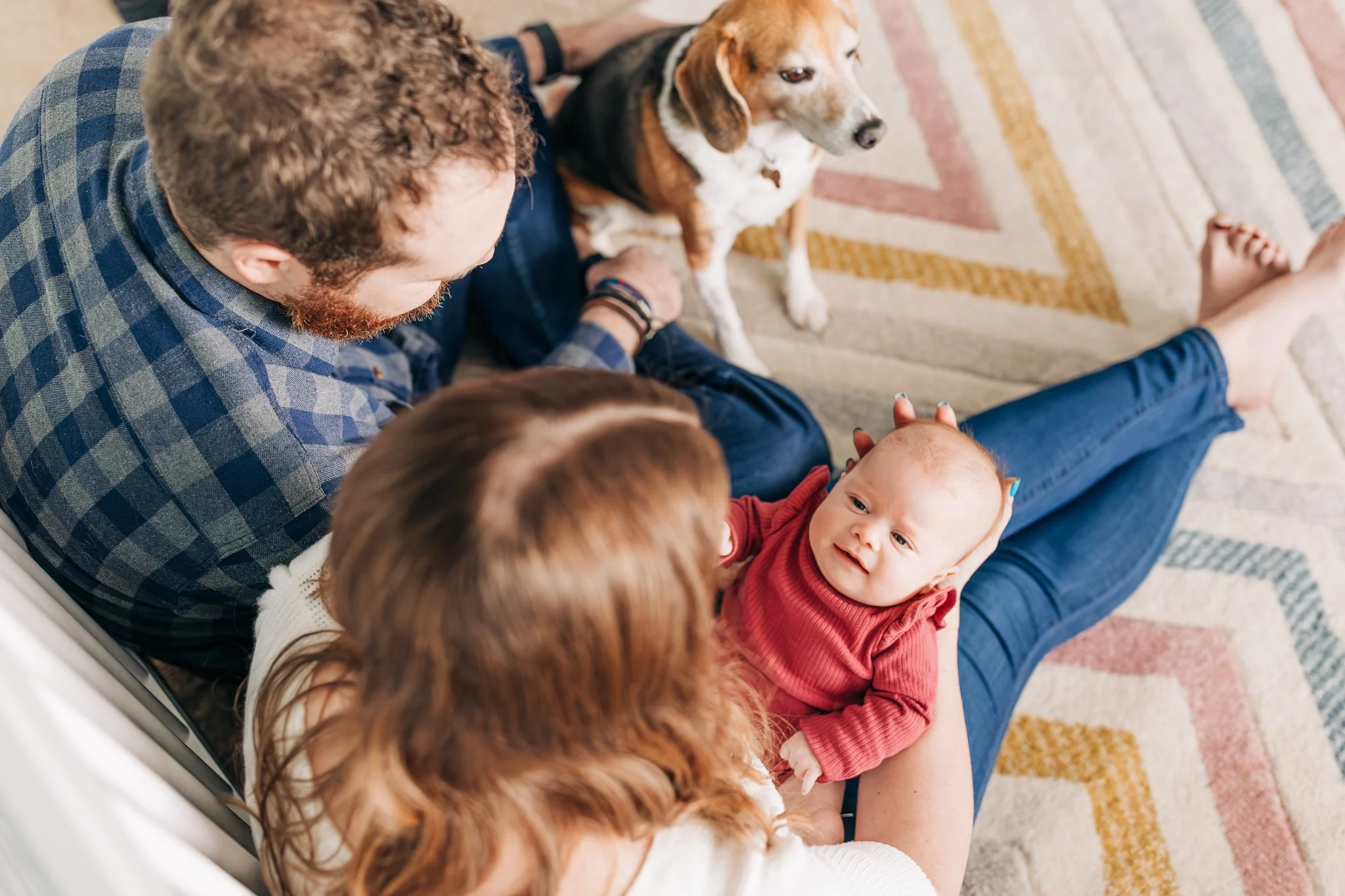 Lifestye-Newborn-with-Dog-30.jpg