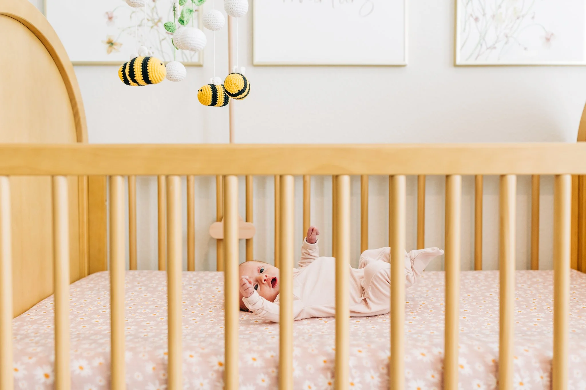 CozyDenverNewbornSessionInApartment-9.jpg