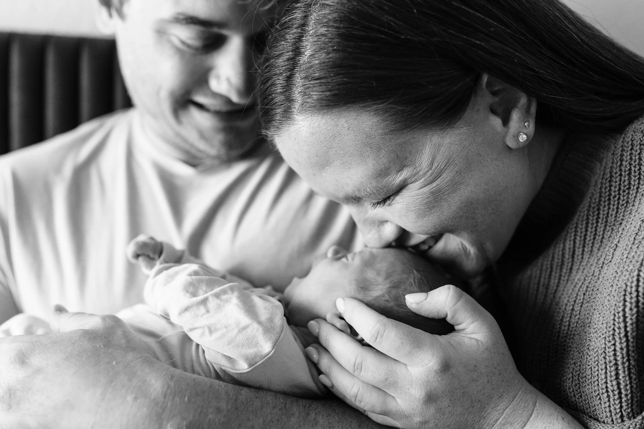 CozyDenverNewbornSessionInApartment-50.jpg