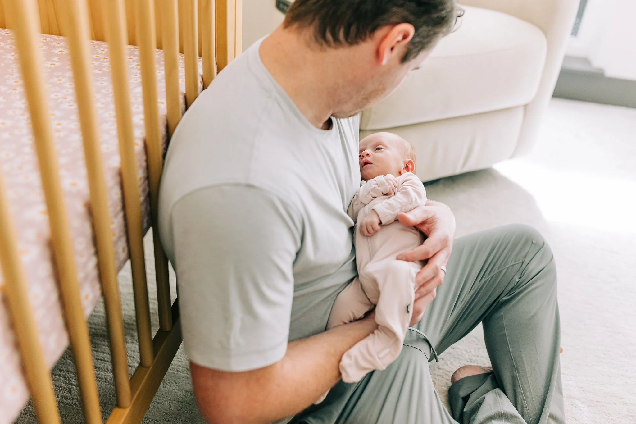 CozyDenverNewbornSessionInApartment-63.jpg