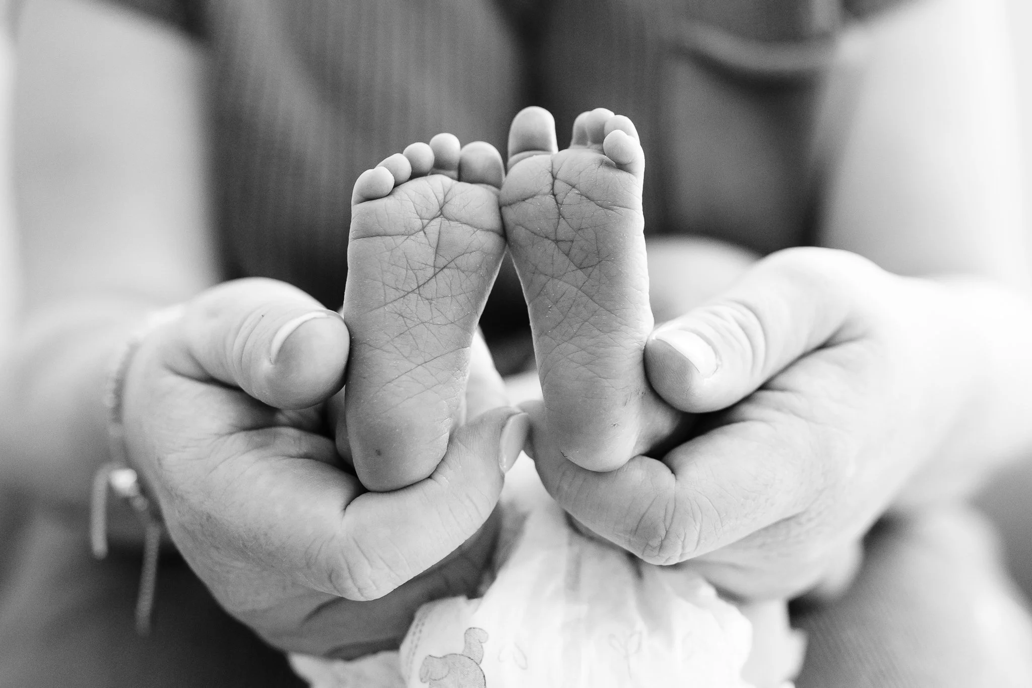 CozyDenverNewbornSessionInApartment-78.jpg