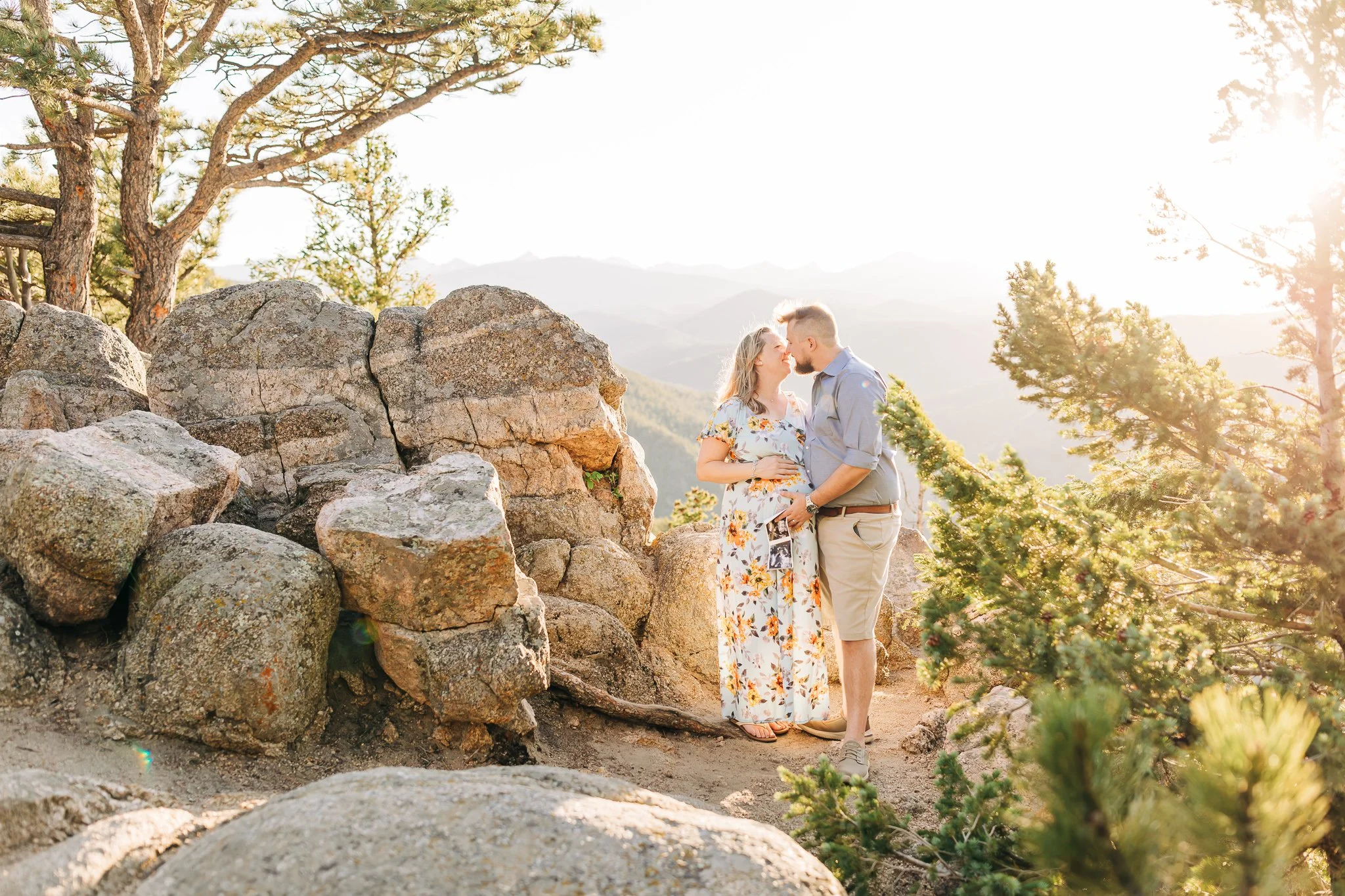 BoulderSunsetMaternitySession-34.jpg