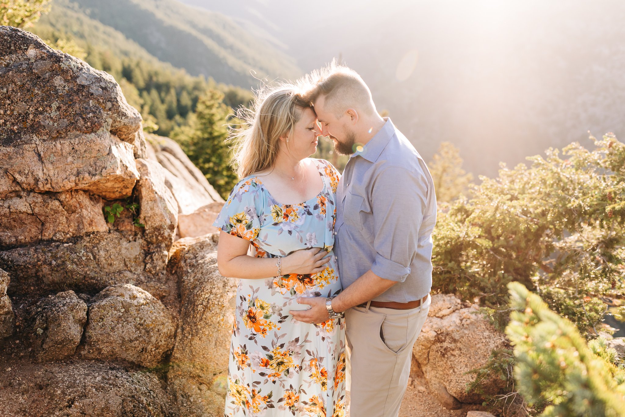 BoulderSunsetMaternitySession-36.jpg