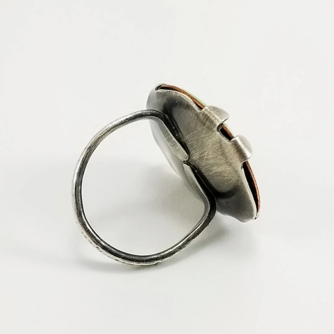 Pod Ring | Stacey Russell Booth | Metalsmith Artist | Contemporary Jewelry | Denver, Colorado