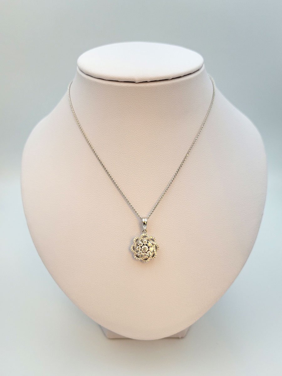 Collier Weissgold mit Anhänger