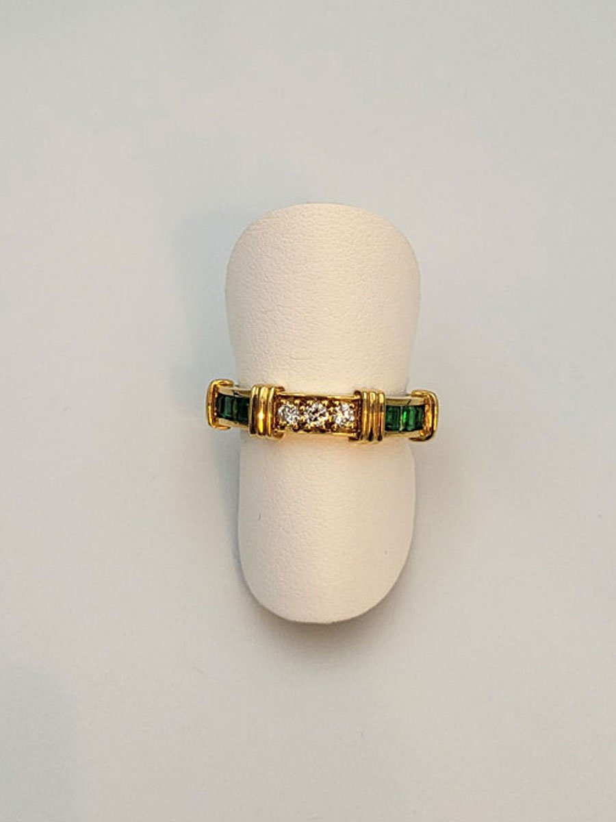 Ring Gelbgold Smaragd und Diamanten