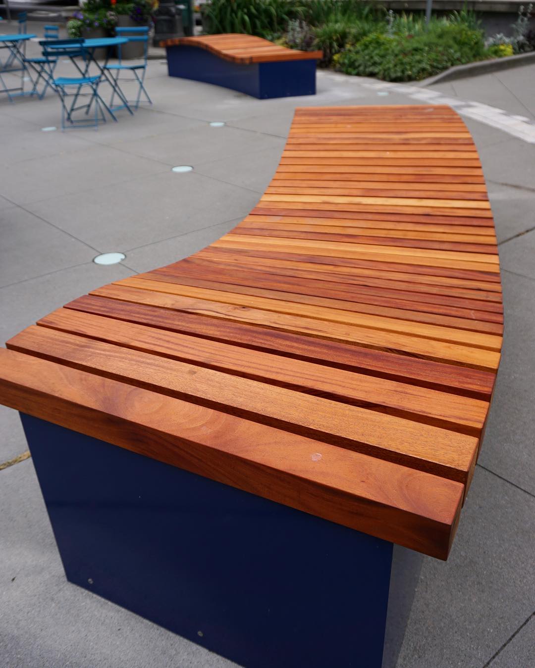 Wavebench.jpg