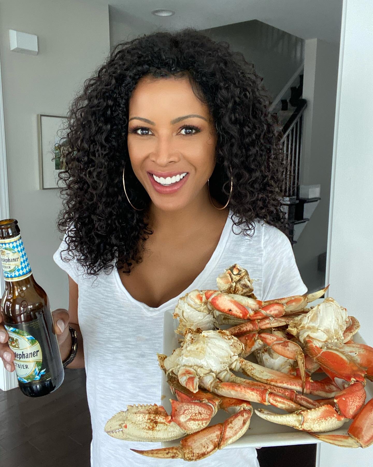 Two of my favs!🍻🦀 #nationalbeerday